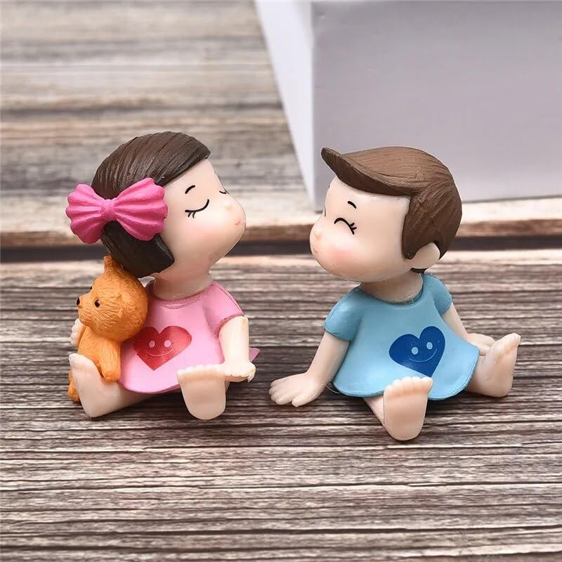 Romantic Kissing Miniature Showpiece for Valentine Day